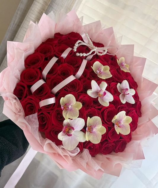 50 Rose with Orchid ✨